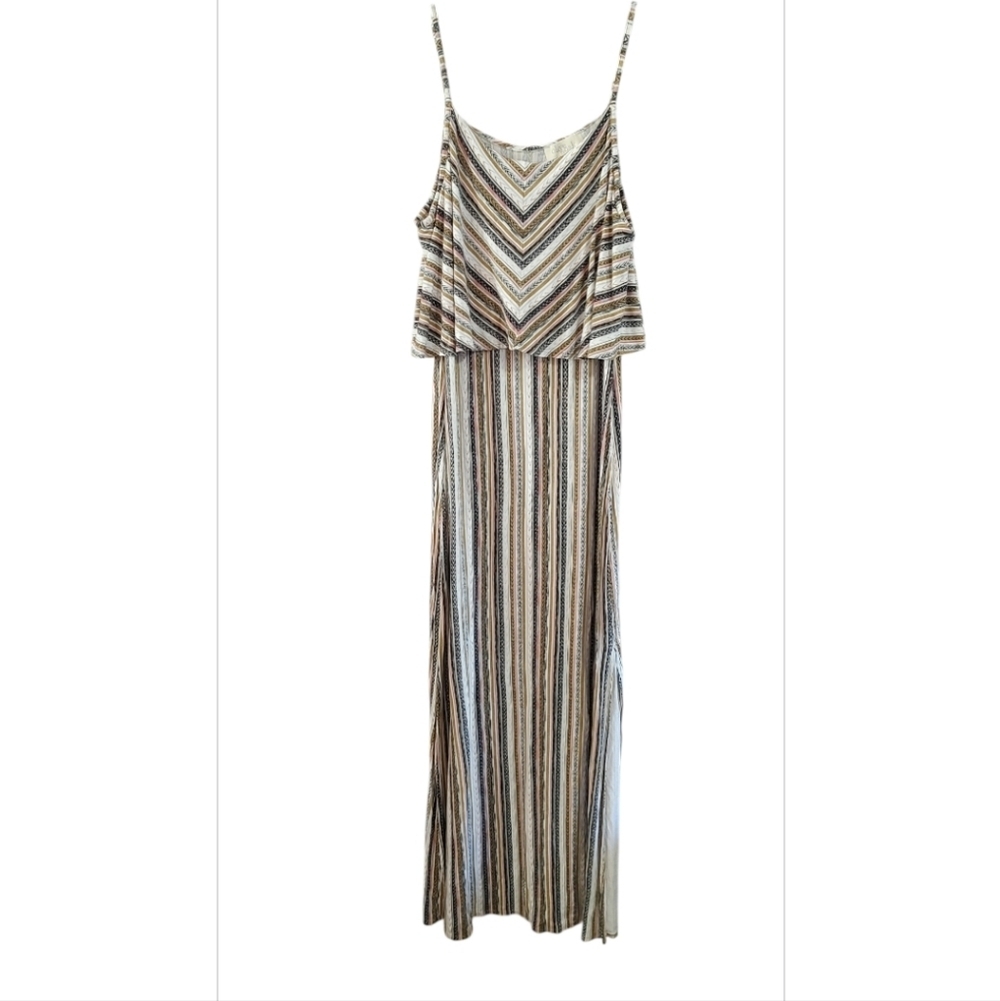 Olive & Oak Chevron Striped Maxi Dress